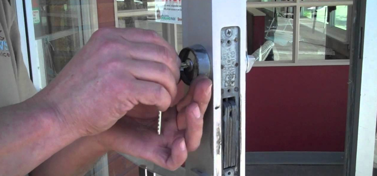 commercial door lock repair Gonzales